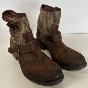 Sundance Brown Ankle Boots, Dual Buckle Gold Foil Accent Destress Leather 7 (38)